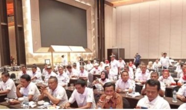 DPD APDESI Merah Putih Sulsel Tetapkan Wajo sebagai Pilot Project Peternakan Ayam Petelur Modern, Uhadi, SH. Hadir Sebagai Narasumber