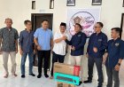 Sekber PWI dan SMSI Terima Sarana Penunjang Kinerja Jurnalis dari Fraksi Demokrat, Wakil Ketua III DPRD Pandeglang: Pers Memiliki Peran Strategis