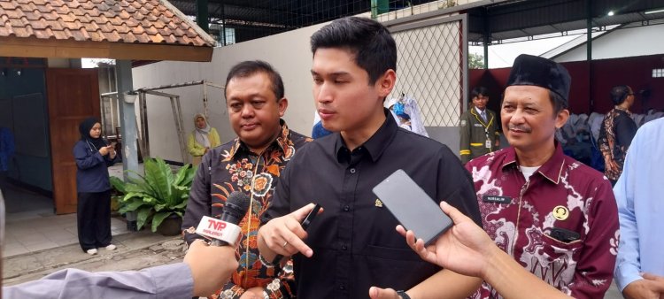 Jadi Pemateri di Acara Literasi Parlemen, Rizki Aulia Rahman Natakusumah: Anak Muda di Banten Harus Berambisi Gapai Cita Cita