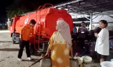 Warga Dua Desa di Sukaresmi di Beri Bantuan Air Bersih BPBD-PK Pandeglang
